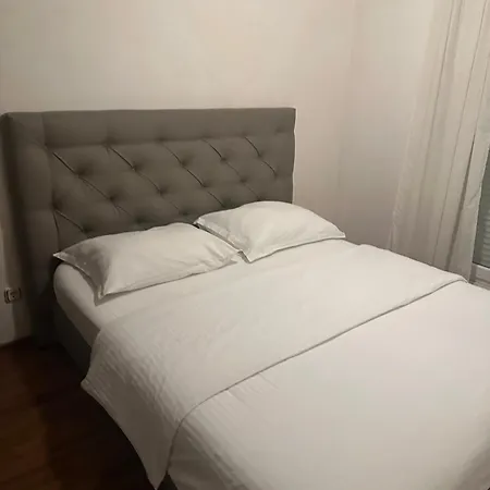 Toscana Apartman *